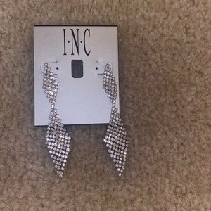 I.N.C kite earrings